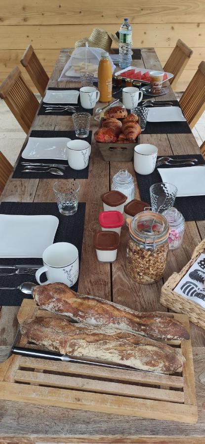 L'Amalgam' Bed & Breakfast Ainay-le-Vieil Exterior foto