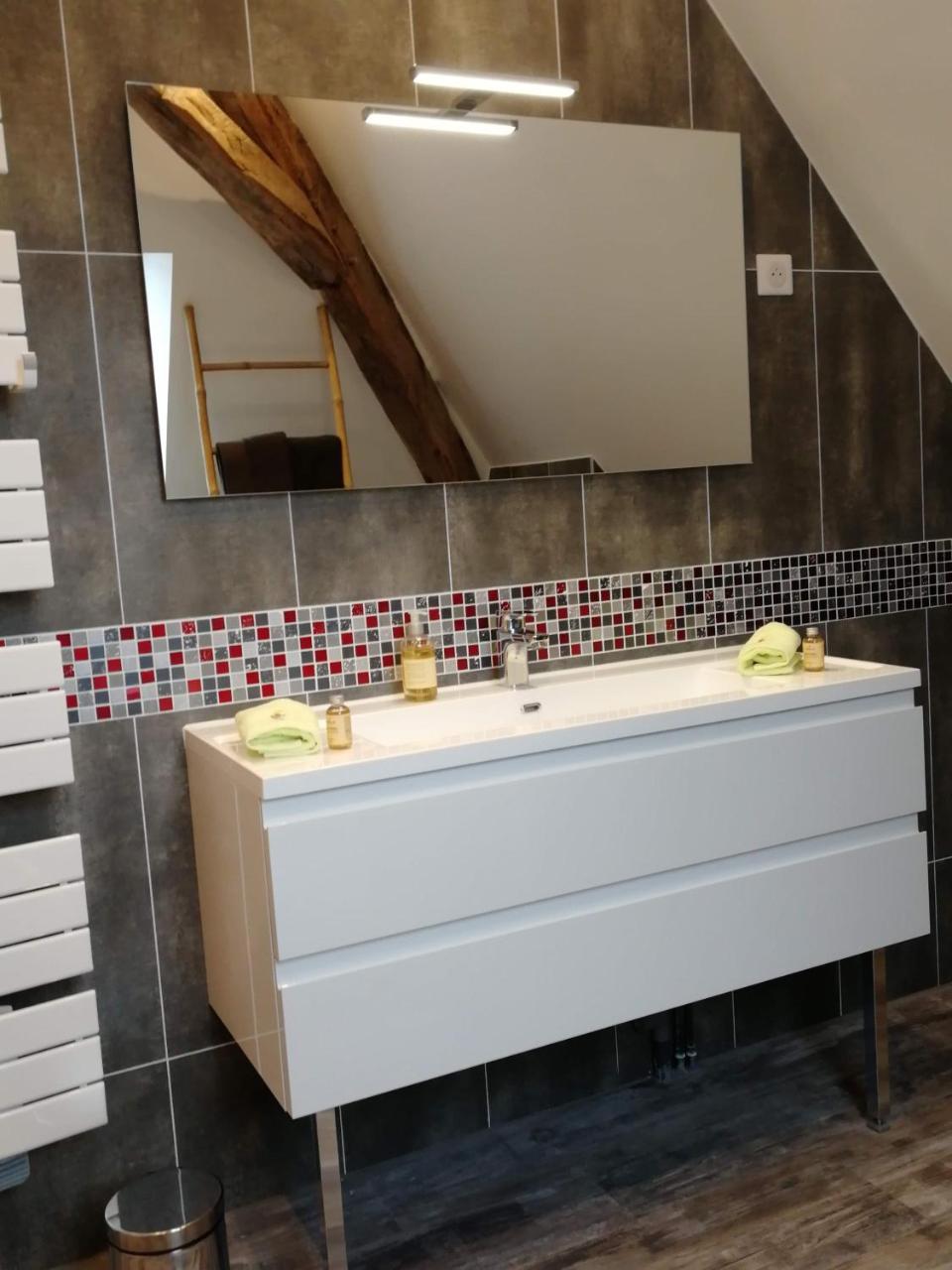 L'Amalgam' Bed & Breakfast Ainay-le-Vieil Exterior foto
